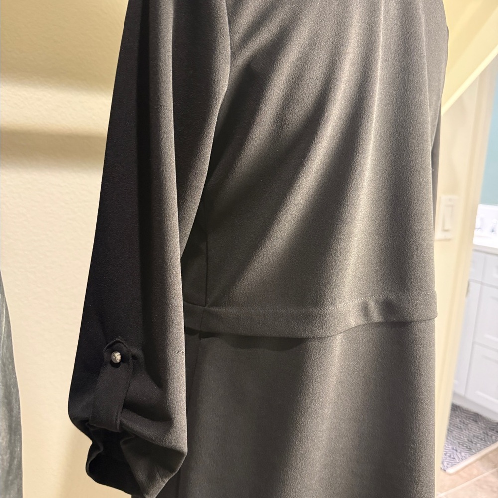 Source Unknown Black Long Women's Blazer with Zippered Pockets - Picture 3 of 3